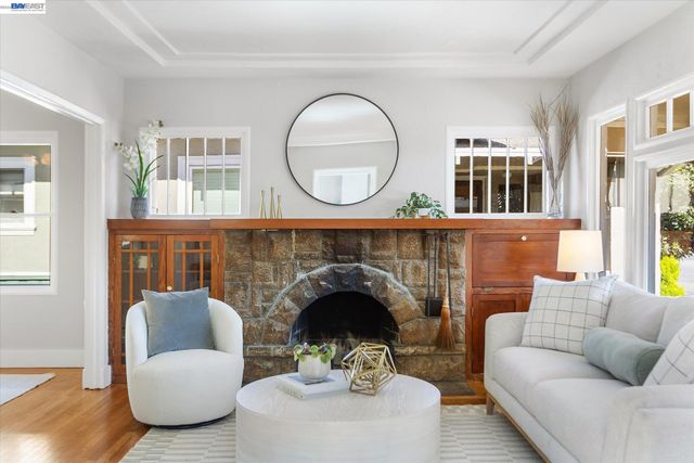 2516 Buena Vista Ave, Alameda, CA 94501