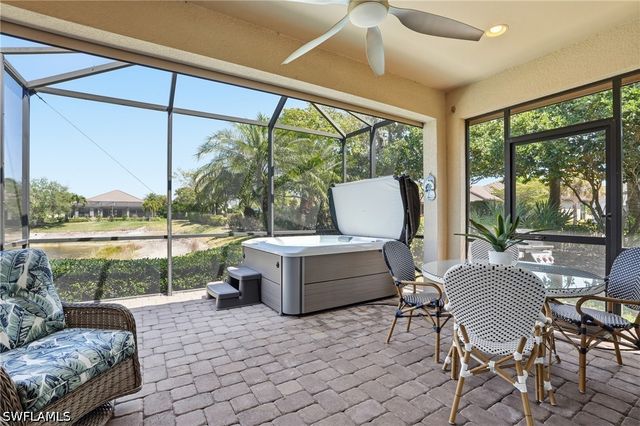 8355 Lucello TER N, Naples, FL 34114