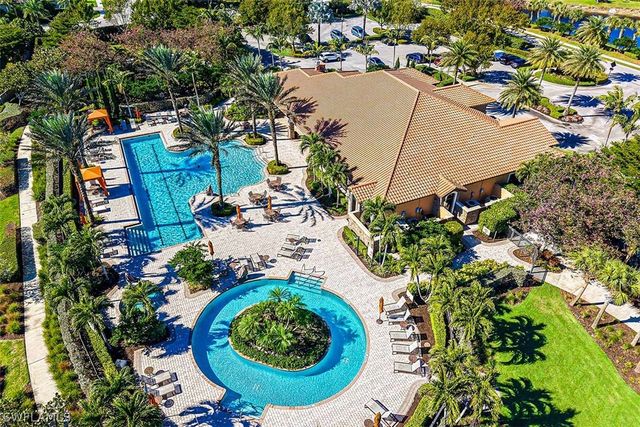 8355 Lucello TER N, Naples, FL 34114