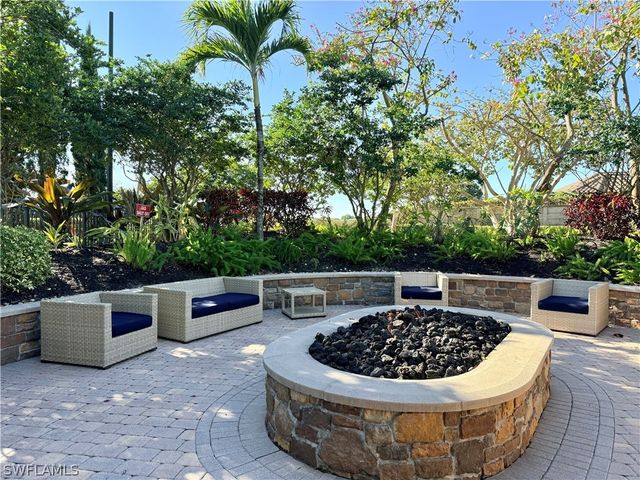 8355 Lucello TER N, Naples, FL 34114