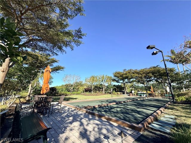 8355 Lucello TER N, Naples, FL 34114