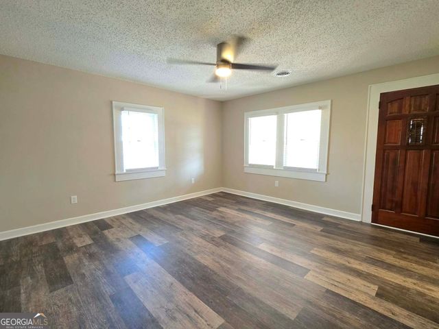 3011 Barnesville Highway, Thomaston, GA 30286