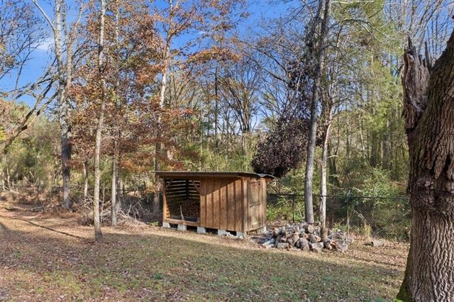 938 Marion Dairy Road SE, Lindale, GA 30147