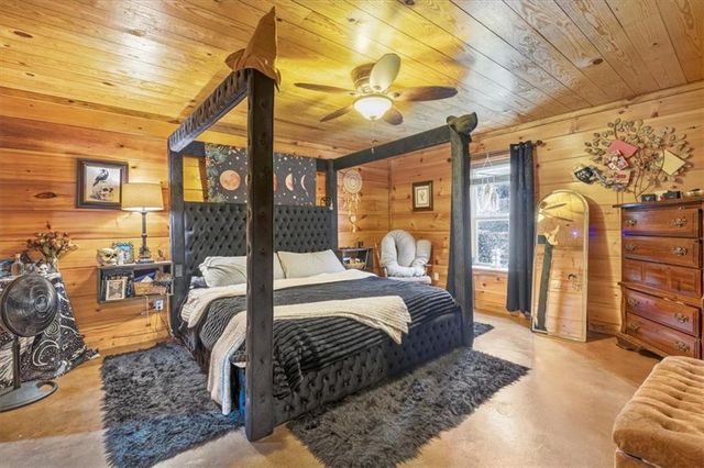 938 Marion Dairy Road SE, Lindale, GA 30147