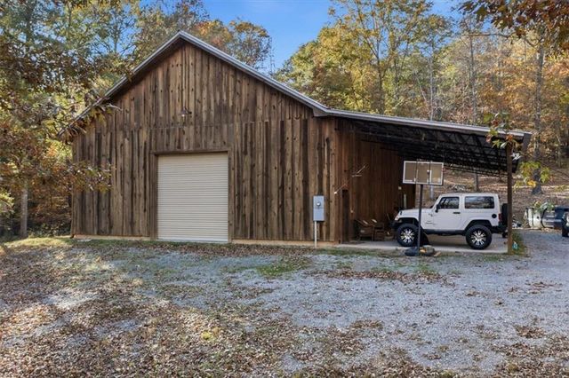 938 Marion Dairy Road SE, Lindale, GA 30147