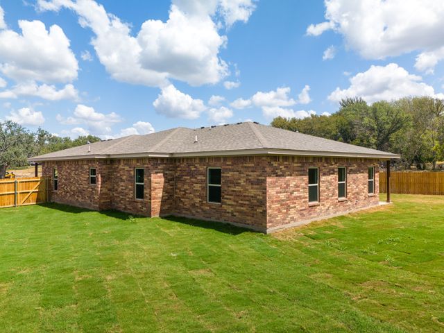 828 Elijah Lane, Lampasas, TX 76550