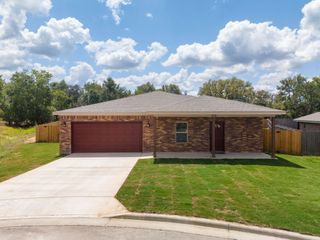828 Elijah Lane, Lampasas, TX 76550