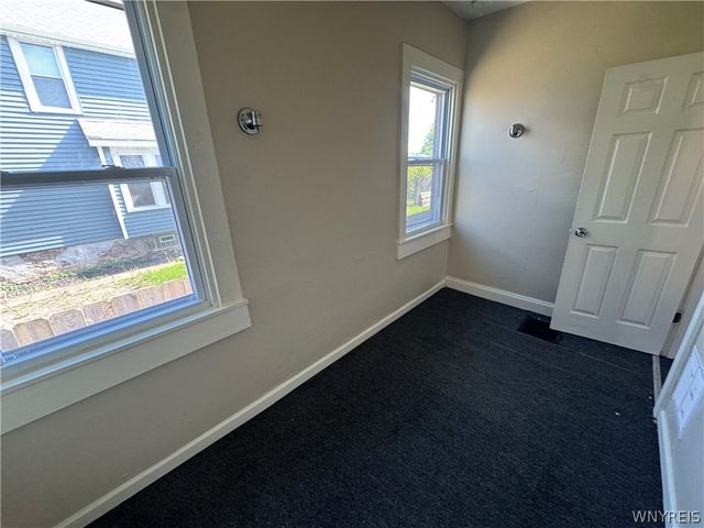 745 19th Street, Niagara Falls, NY 14301