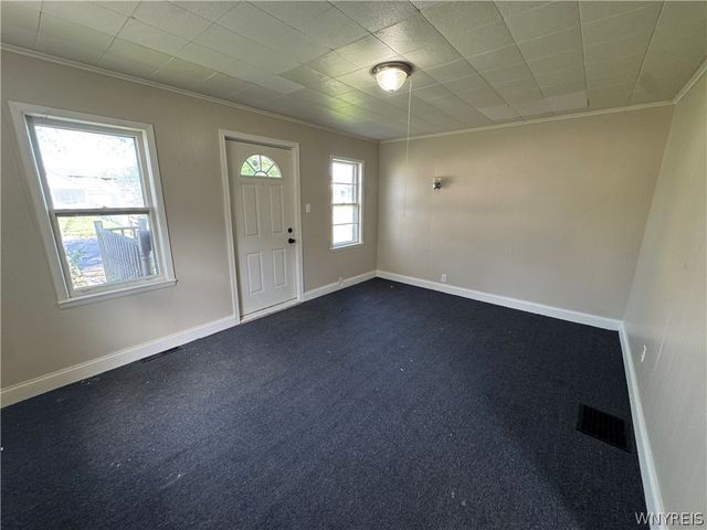 745 19th Street, Niagara Falls, NY 14301