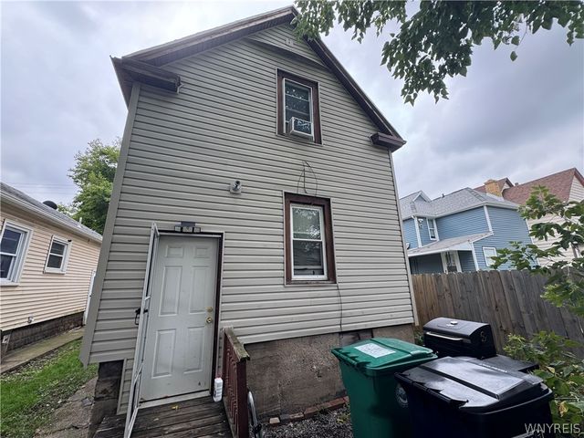 745 19th Street, Niagara Falls, NY 14301