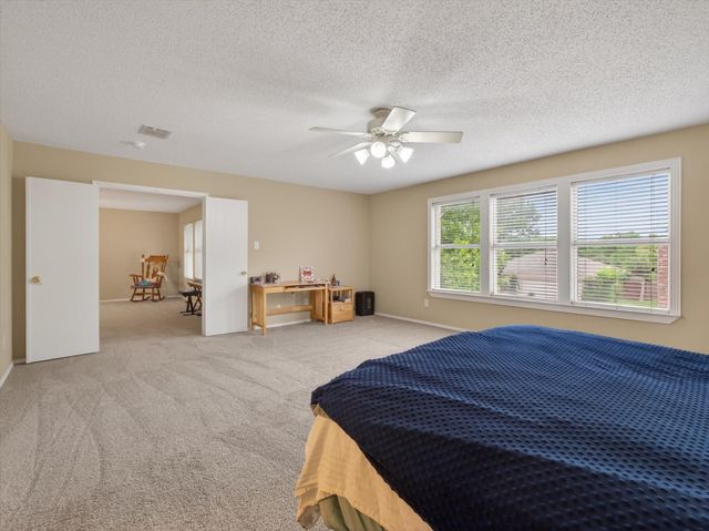 2405 Chestnut Drive, Little Elm, TX 75068