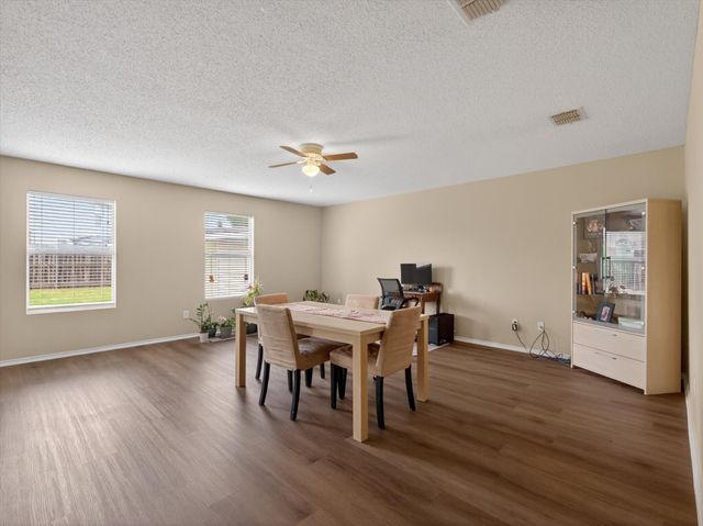 2405 Chestnut Drive, Little Elm, TX 75068