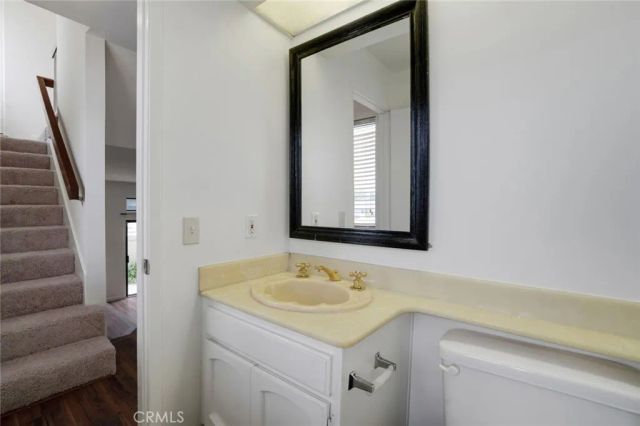 20737 Roscoe Boulevard 701, Winnetka, CA 91306