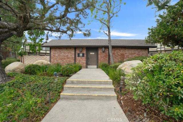 20737 Roscoe Boulevard 701, Winnetka, CA 91306