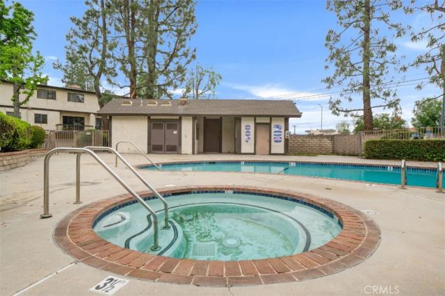 20737 Roscoe Boulevard 701, Winnetka, CA 91306