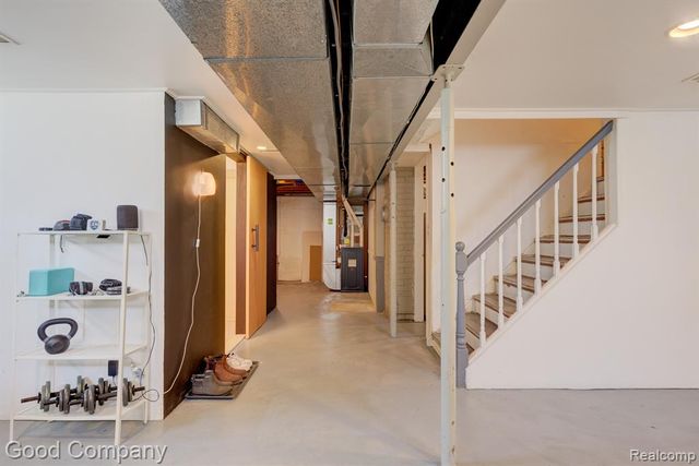 926 N Kenwood Avenue, Royal Oak, MI 48067