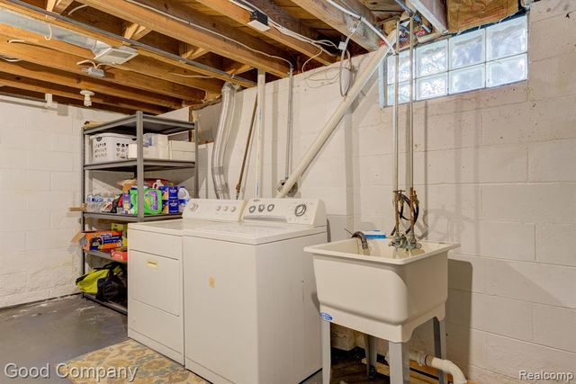 926 N Kenwood Avenue, Royal Oak, MI 48067