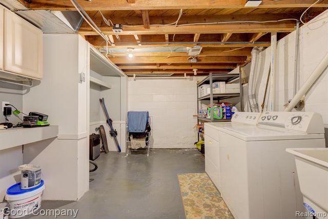 926 N Kenwood Avenue, Royal Oak, MI 48067
