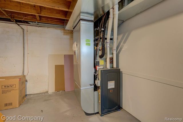 926 N Kenwood Avenue, Royal Oak, MI 48067