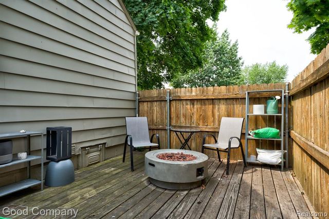 926 N Kenwood Avenue, Royal Oak, MI 48067