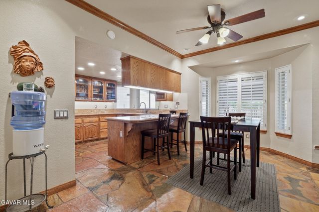 42060 Jenny Lane, Lancaster, CA 93536