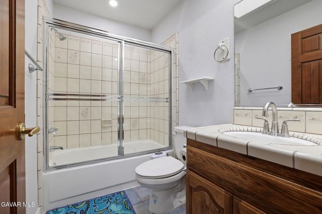 42060 Jenny Lane, Lancaster, CA 93536