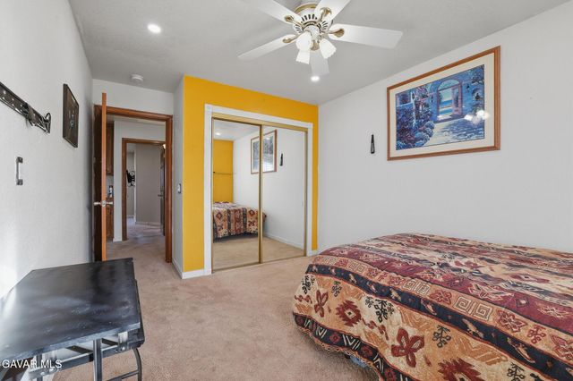 42060 Jenny Lane, Lancaster, CA 93536