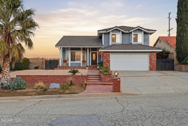 42060 Jenny Lane, Lancaster, CA 93536