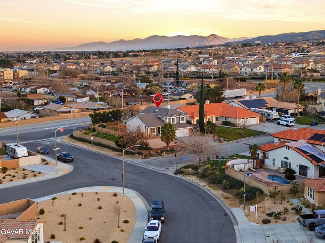 42060 Jenny Lane, Lancaster, CA 93536