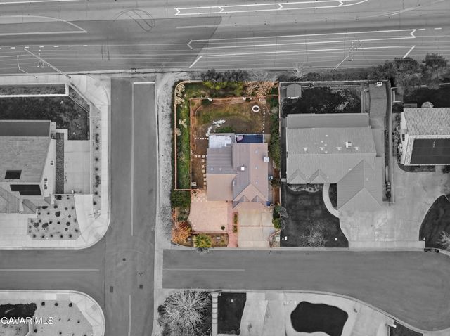 42060 Jenny Lane, Lancaster, CA 93536