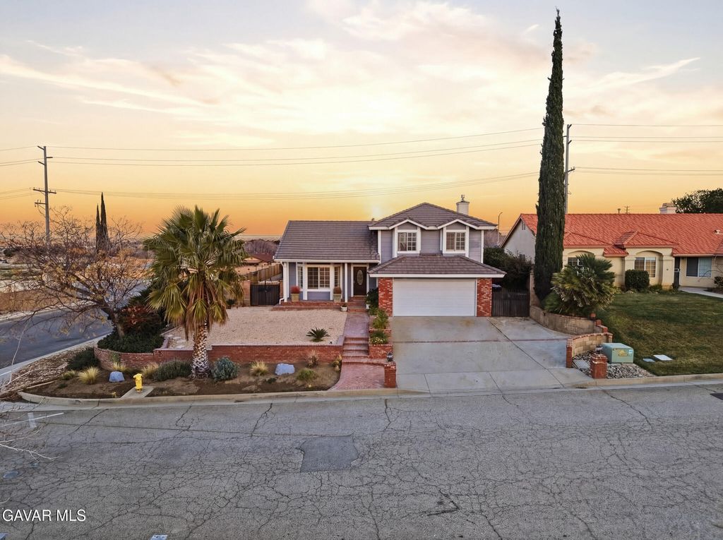 42060 Jenny Lane, Lancaster, CA 93536