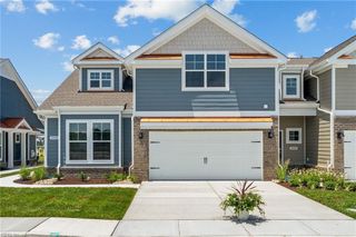 2028 Munro LN, Chesapeake, VA 23322