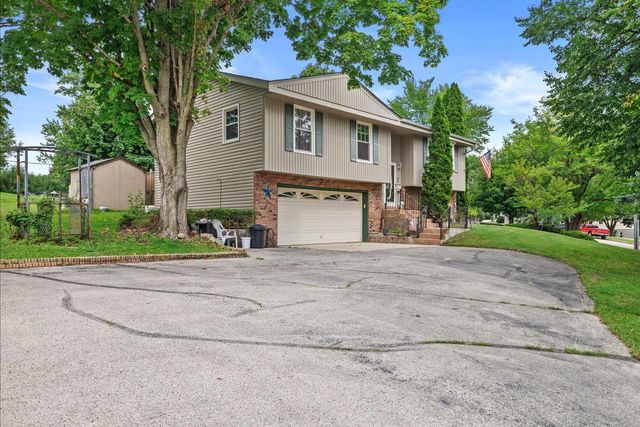 316 W State STREET, Burlington, WI 53105