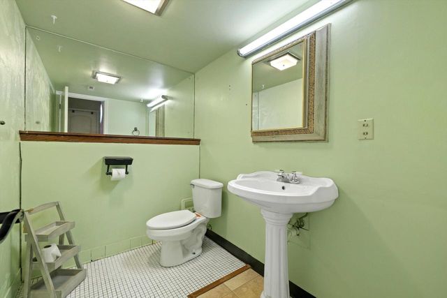 316 W State STREET, Burlington, WI 53105