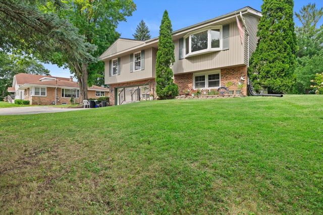 316 W State STREET, Burlington, WI 53105