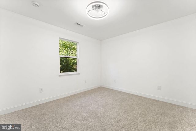 353 FLORENCE BLVD, Williamstown, NJ 08094