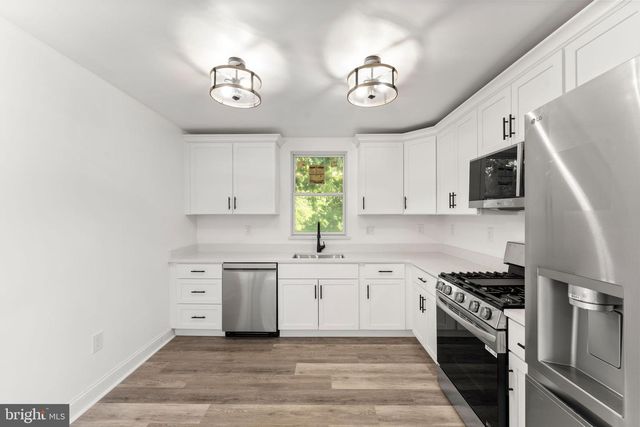 353 FLORENCE BLVD, Williamstown, NJ 08094