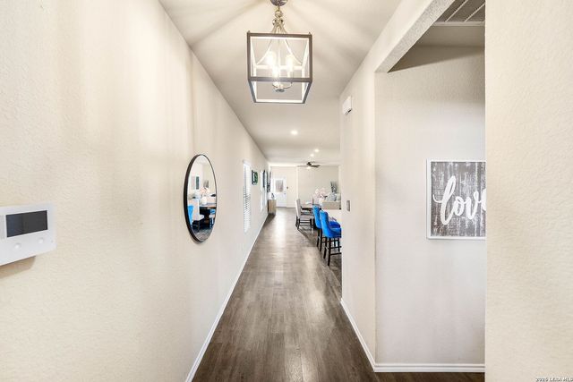 10918 Airmen, Converse, TX 78109