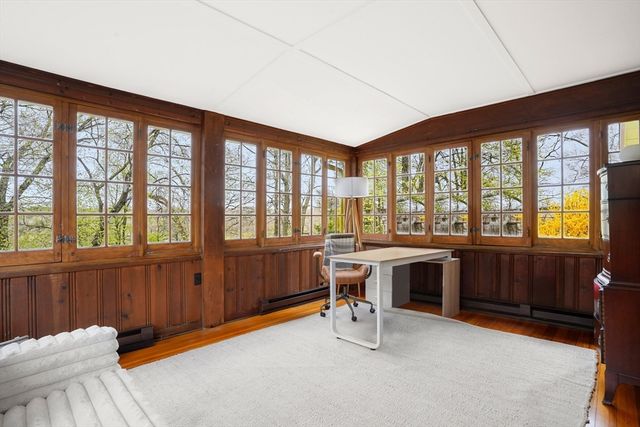 50 Grove Hill Park, Newton, MA 02460