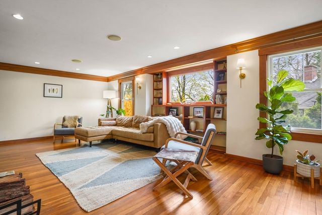 50 Grove Hill Park, Newton, MA 02460