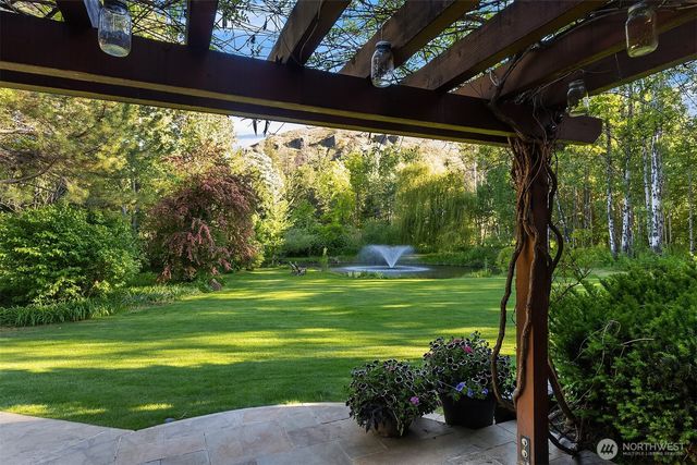 8501 Manastash Rd, Ellensburg, WA 98926