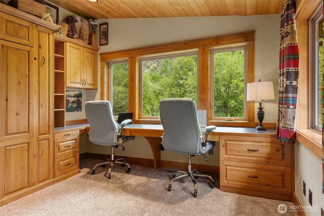 8501 Manastash Rd, Ellensburg, WA 98926