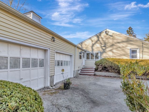 280 Foundry Street, Easton, MA 02375