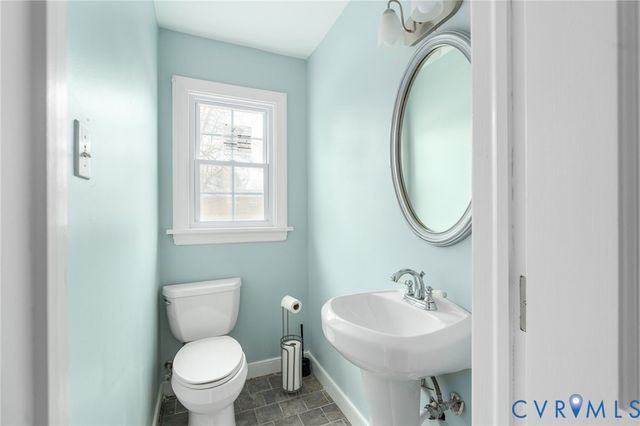 4206 Redbank Rd, Sandston, VA 23150