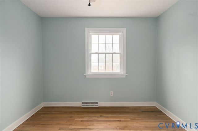 4206 Redbank Rd, Sandston, VA 23150