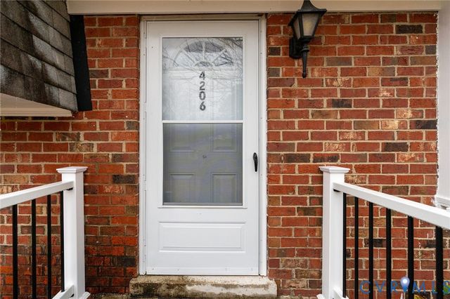 4206 Redbank Rd, Sandston, VA 23150