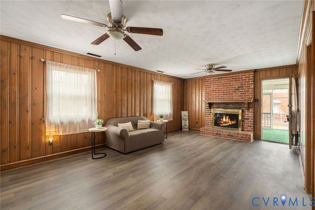 4206 Redbank Rd, Sandston, VA 23150