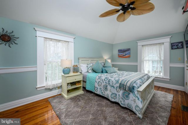 132 CORAL ST, Beach Haven, NJ 08008