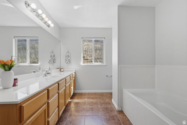 10302 N MORGAN BLVD, Cedar Hills, UT 84062