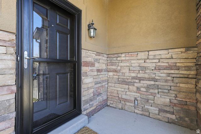 10302 N MORGAN BLVD, Cedar Hills, UT 84062